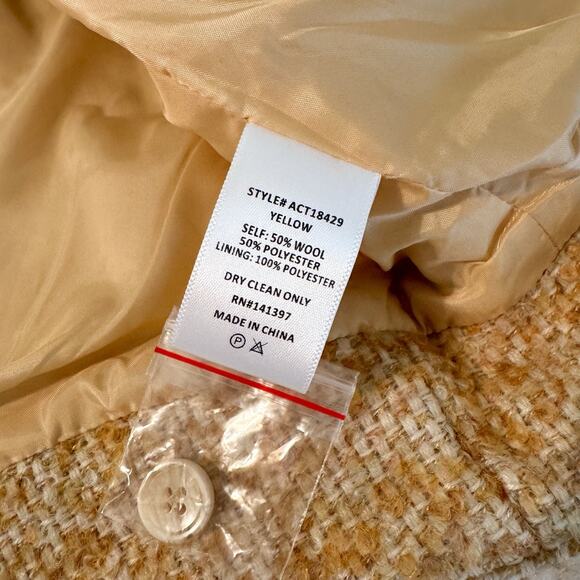 NWT ASTR The Label Lindsay Cropped Jacket YELLOW Sz SMALL $124‎ MSRP - Picture 5 of 11